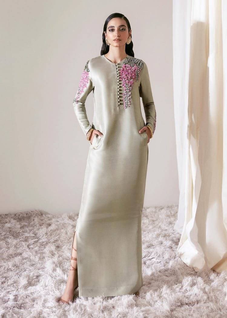 WhatsApp Image 2024-11-22 at 10.27.55 PM VELORIA