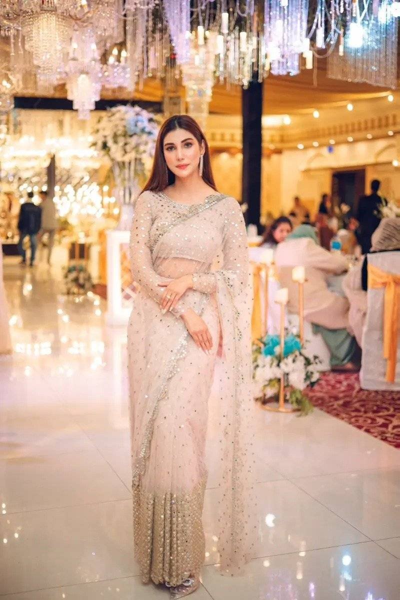 3FEAFBB0-3AE0-451E-B6E6-C5F14565 PARI