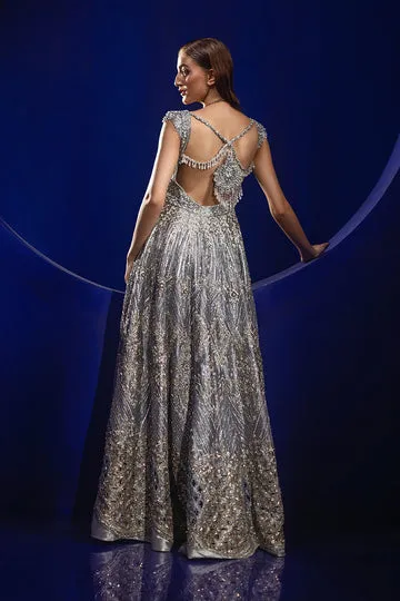 Moonlight Bridal Gown – Celestial-inspired embroidery 🌟💖