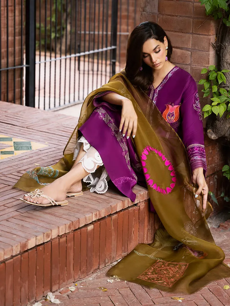 Full look of Magenta Mustard Raw Silk Kurta with Organza Dupatta – Timeless elegance.
