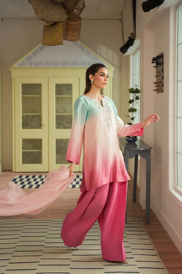 3️⃣ Embroidered Sheesha Silk Suit with Hand Embellishments & Dabka Work