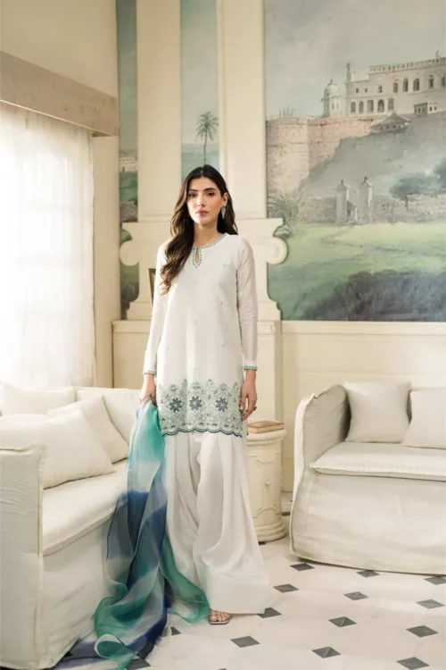 1️⃣ Hand Embellished Sheesha Silk Suit for Women with Crystal & Pearl Embroidery