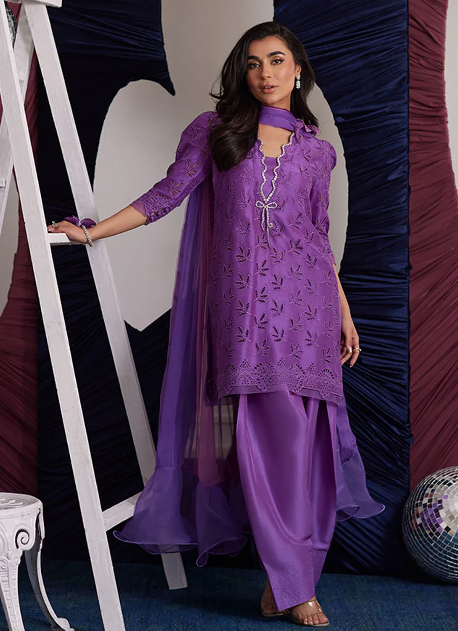 Grape Elegance 2025 raw silk shalwar fashion look