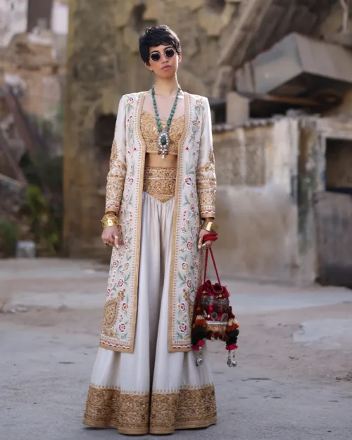 "✨Garéza-Gara-Embroidery-Detail"