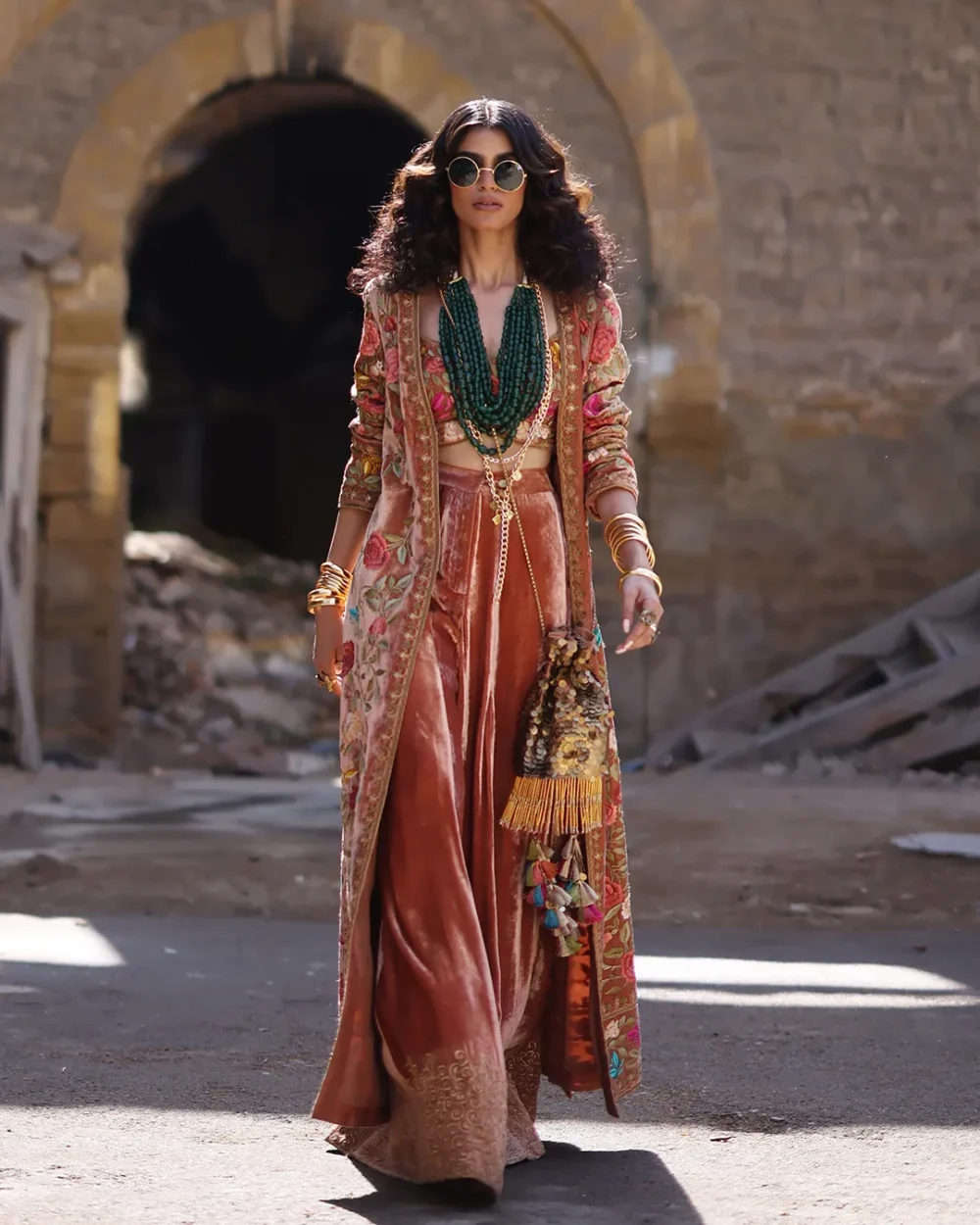 "✨Velóce-Multicolored-Gara-Embroidery" "✨Velóce-Multicolored-Gara-Embroidery"