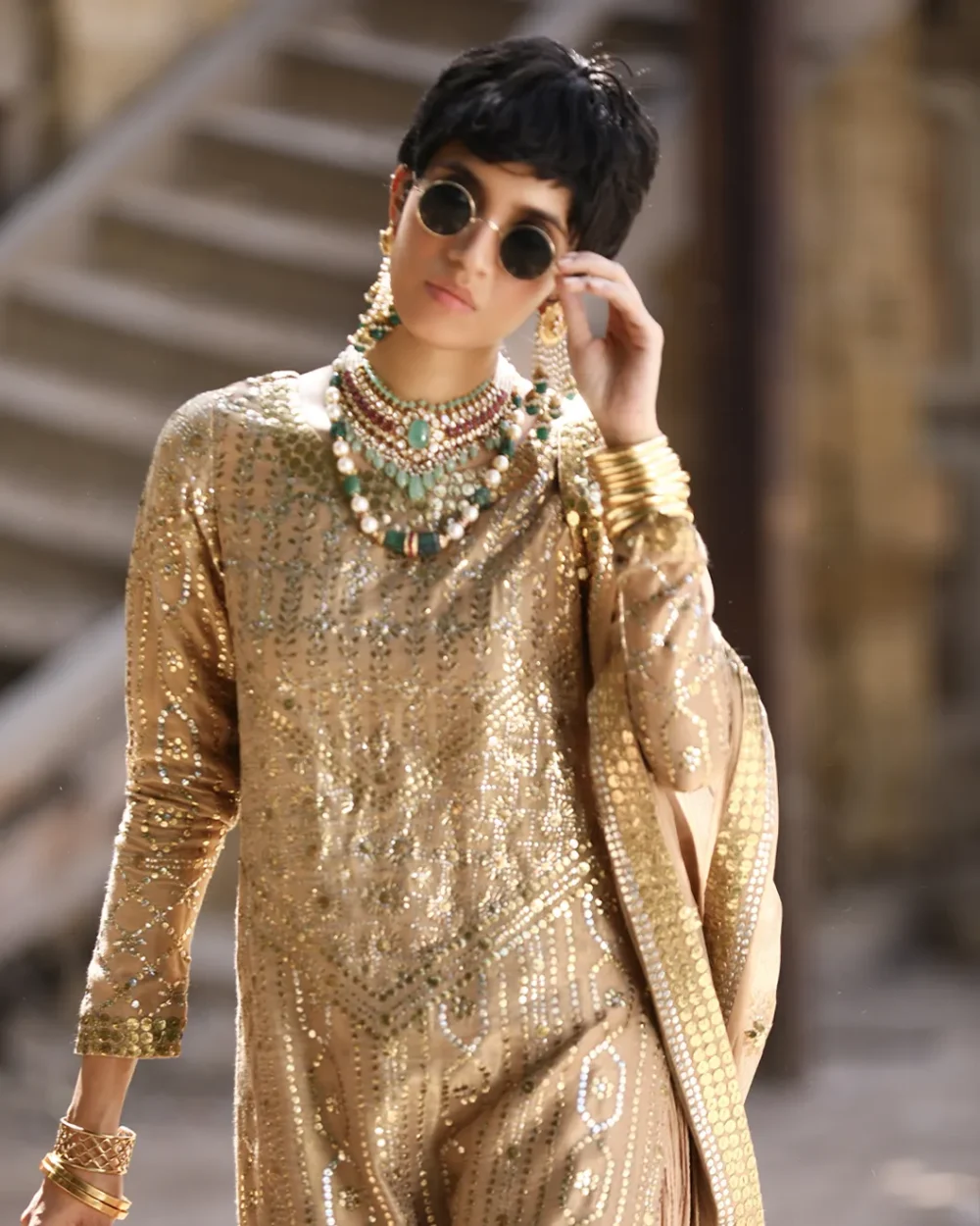 "✨Mukéza-Mukesh-Work-Detail"