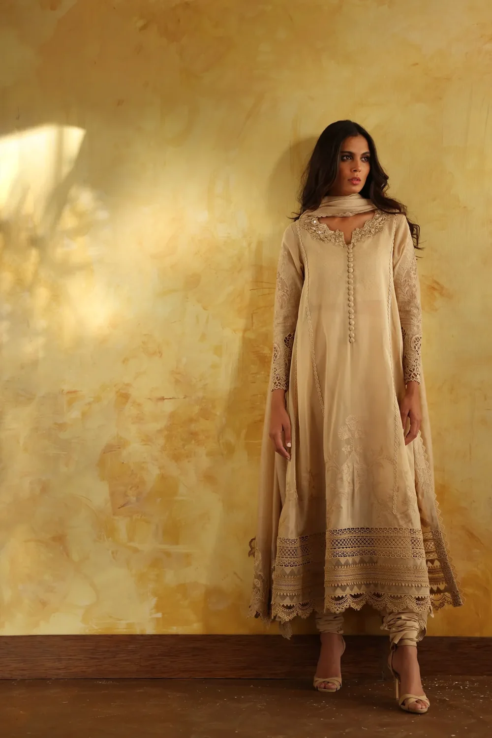 "✨Láceva-Lace-Close-Up-Details"