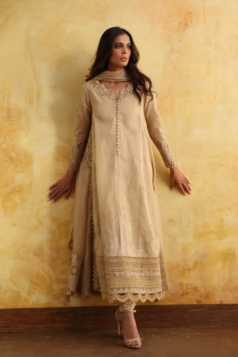 "✨Láceva-Lace-Close-Up-Details"