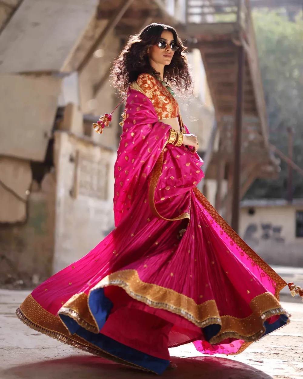 "✨Rustéza-Gota-Sequins-Border"