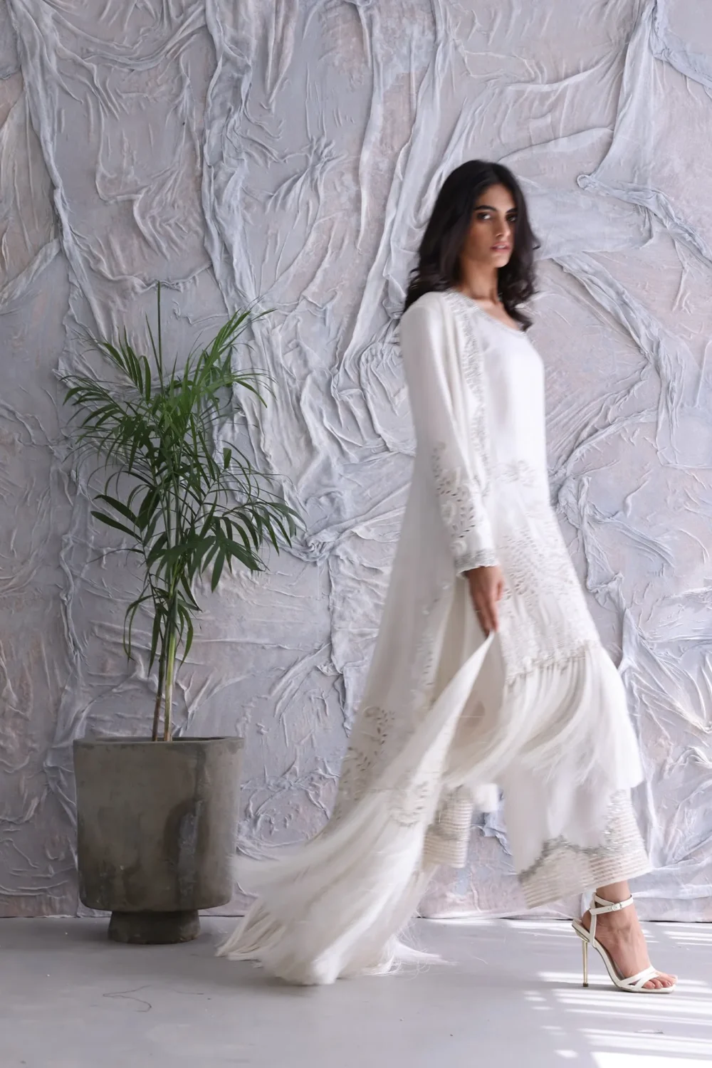 "✨Whítéza-Cutwork-Embroidery"