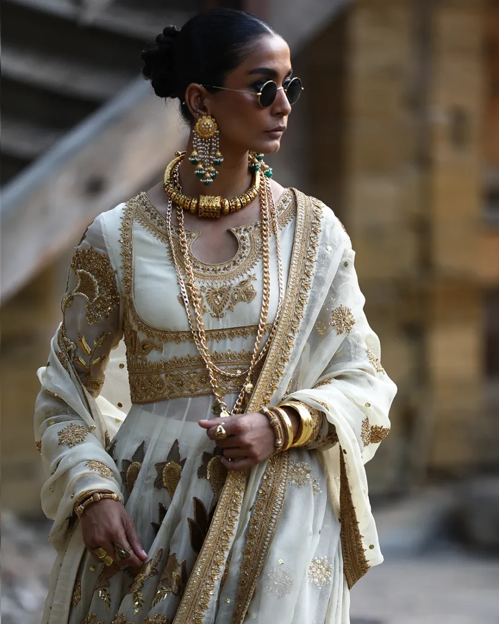 "✨Crémoza-Marori-Zardozi-Work"