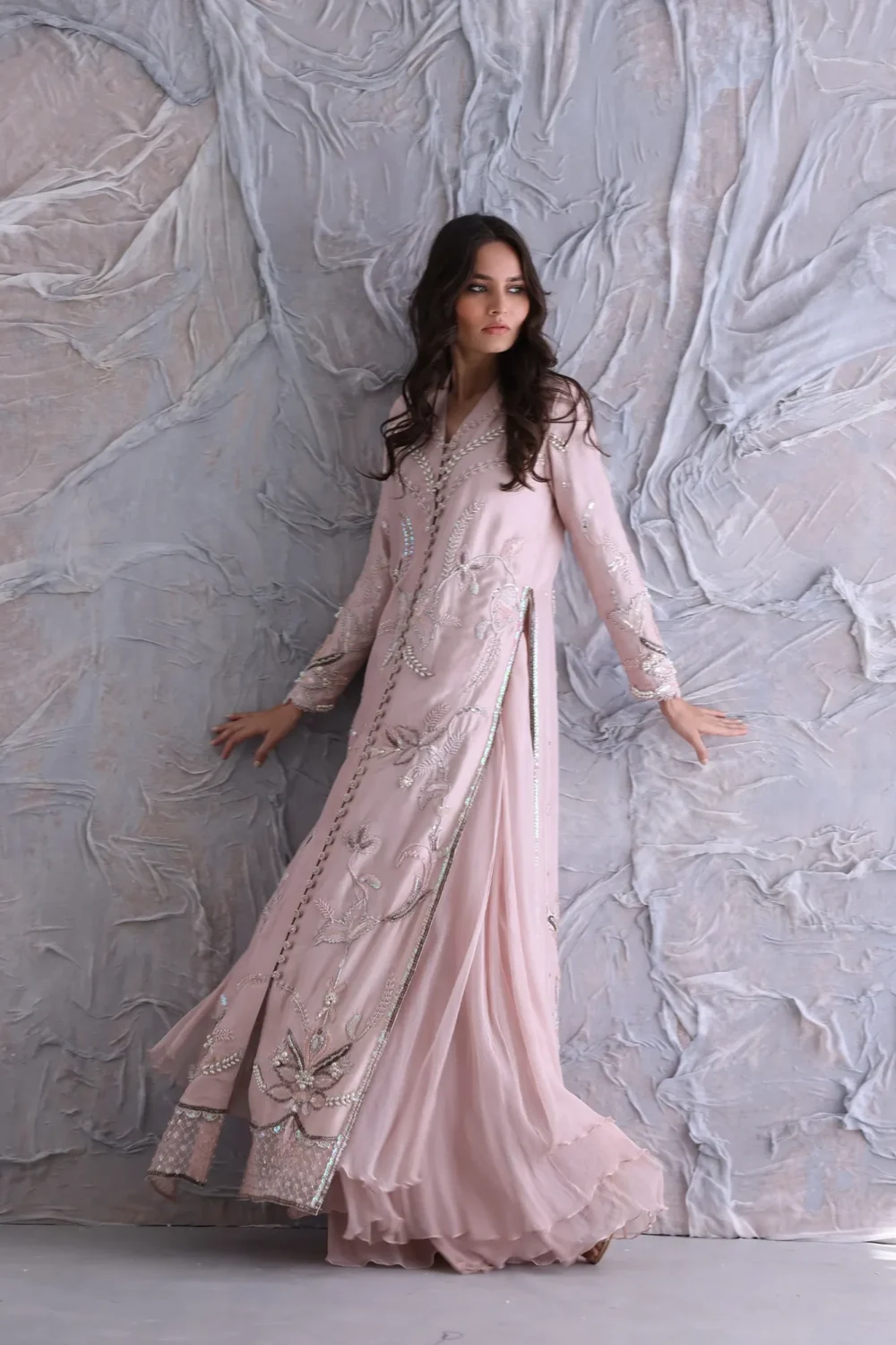 "✨Rosélia-Gown-Close-Up-Embroidery" "✨Rosélia-Gown-Close-Up-Embroidery"