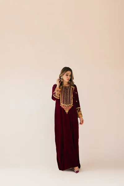 Deep Plum Long Velvet Maxi with Kora Dabka Embellishment and Silk Dupatta.
