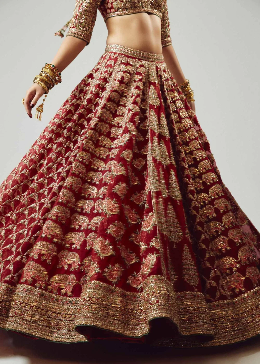 Shahi Zafar – complete bridal silhouette with scalp cut organza dupatta | HBO Atelier Multan