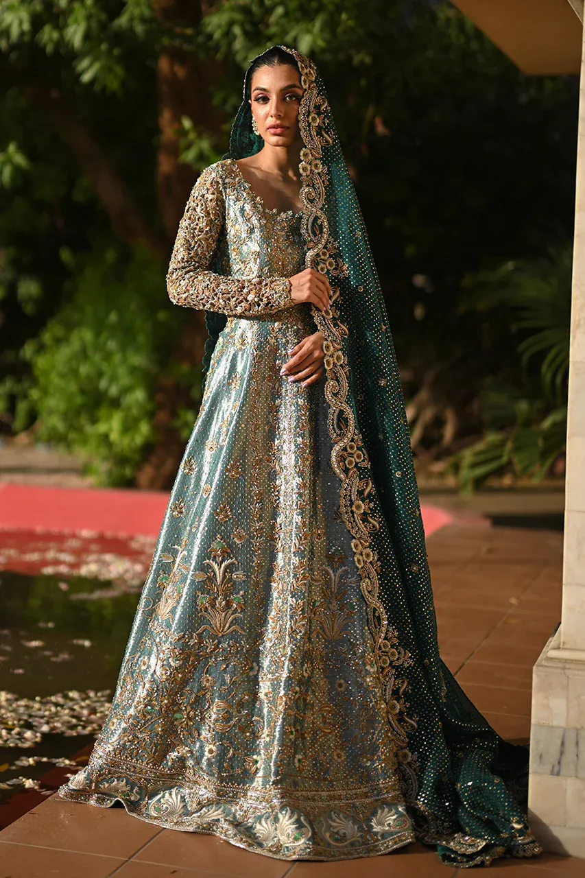 teal-lehenga-mint-tissue-peshwas-emerald-dupatta-sequin-zardozi-walima-hammad-bespoke-official.webp teal lehenga mint tissue peshwas emerald dupatta sequin Zardozi walima Hammad Bespoke Official