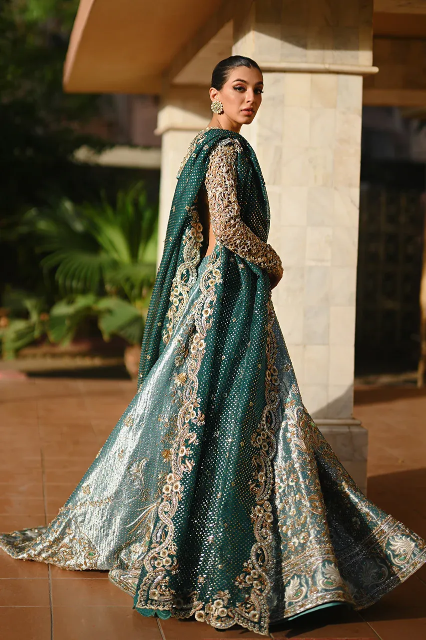 teal-lehenga-dupatta-draped-emerald-organza-floral-zardozi-border-walima-hammad-bespoke-official.webp teal lehenga dupatta draped emerald organza floral Zardozi border walima Hammad Bespoke Official