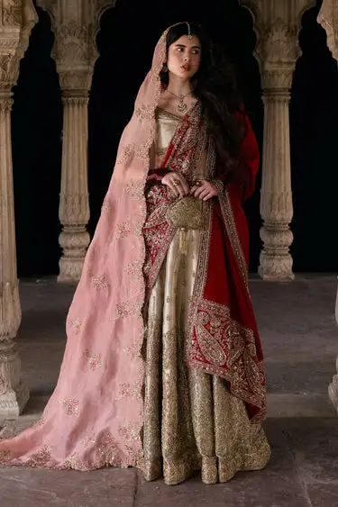gold tissue lehenga champagne ivory farshi bridal Hammad Bespoke Official