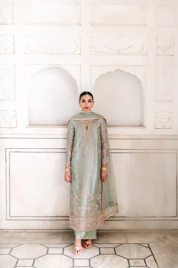 mint green formal suit HBO Multan atelier lamé shirt with embroidered dupatta side profile