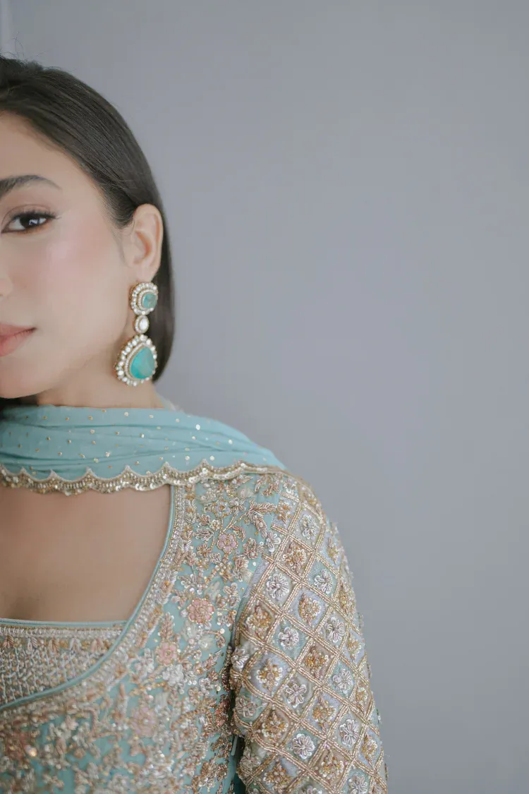 blue anarkali dress bodice detail Zardozi Dabka geometric lattice Multan Master Artisan