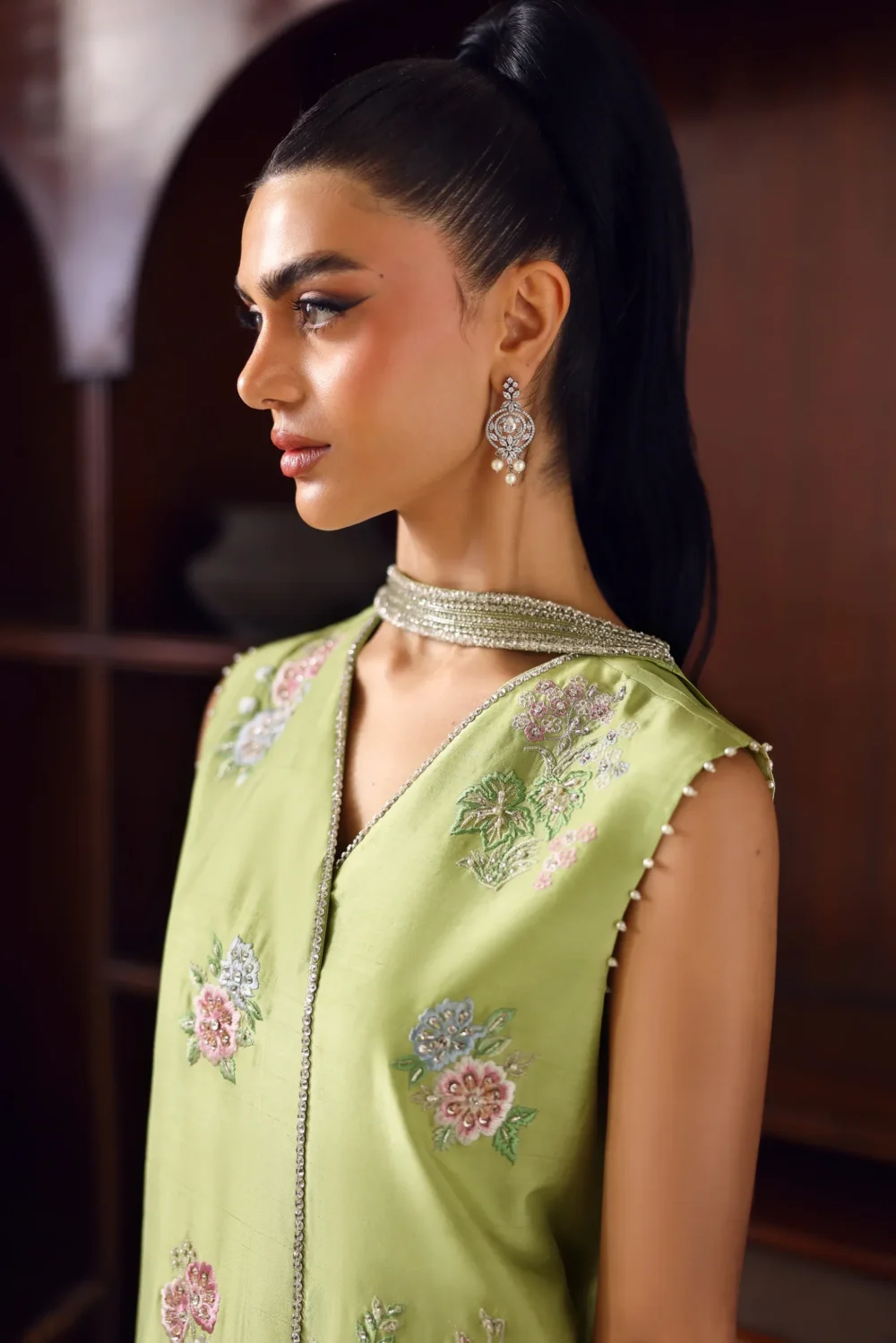 pakistani-maxi-dress-seed-pearl-shoulder-trim-zardozi-v-neckline-resham-detail-hammad-bespoke-official.webp pakistani maxi dress seed pearl shoulder trim zardozi V-neckline resham detail Hammad Bespoke Official