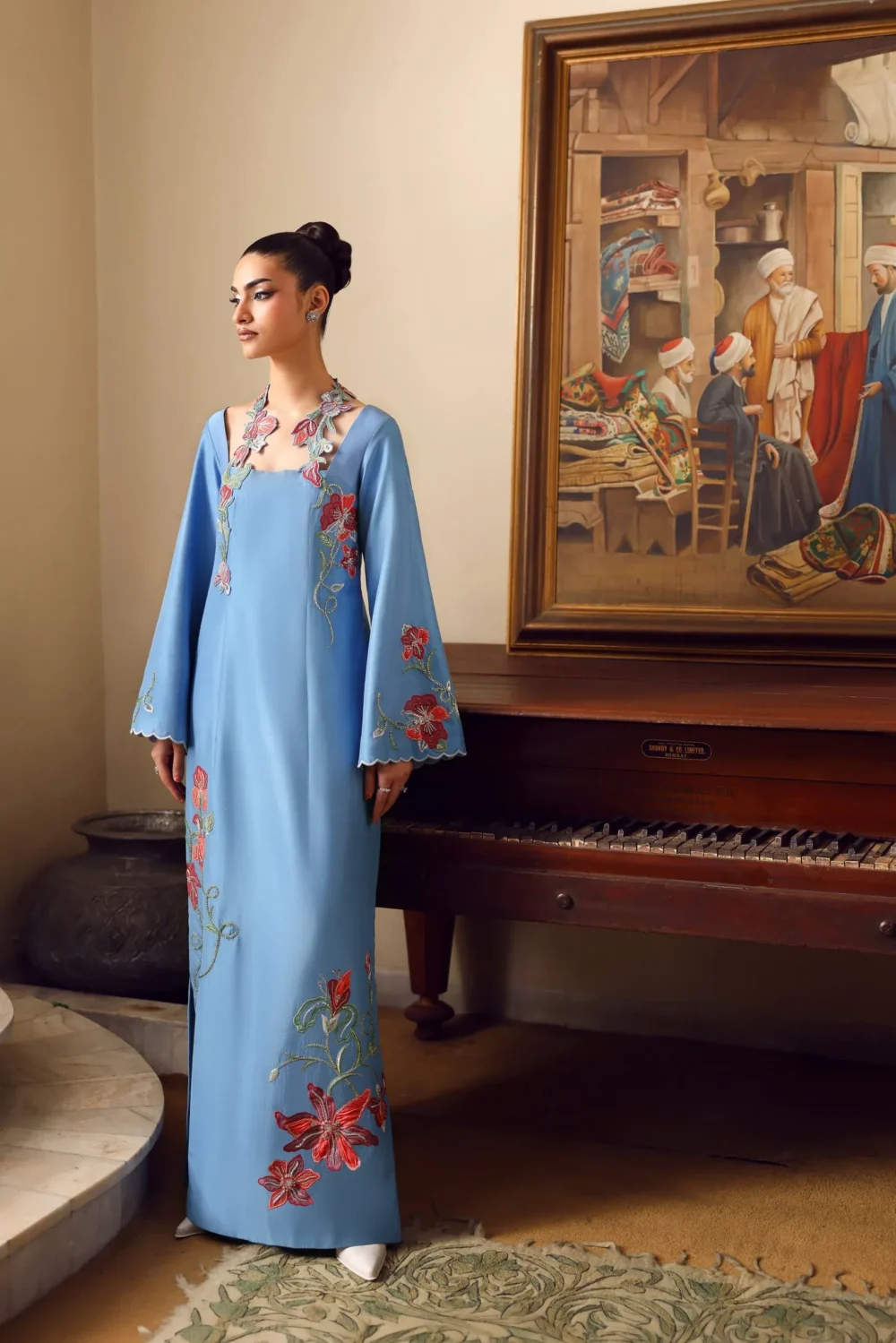 hand-embroidered-kurta-blue-polychrome-resham-vines-side-profile-master-artisan-hammad-bespoke-official.webp hand embroidered kurta blue polychrome resham vines side profile Master Artisan Hammad Bespoke Official