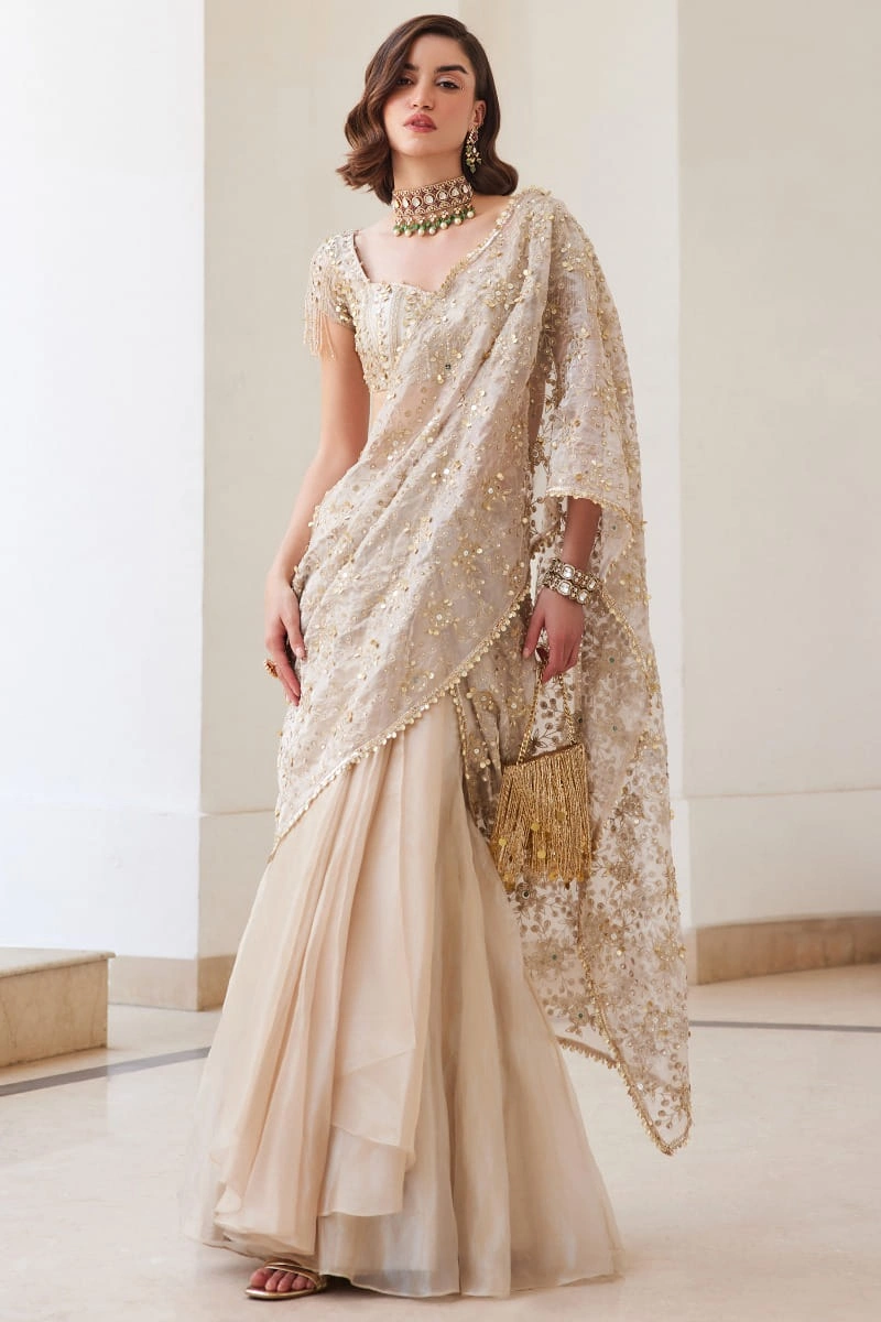pre-draped-saree-champagne-mokaish-sequin-master-artisan-multan-atelier-hammad-bespoke-official.webp pre draped saree champagne Mokaish sequin Master Artisan Multan atelier Hammad Bespoke Official