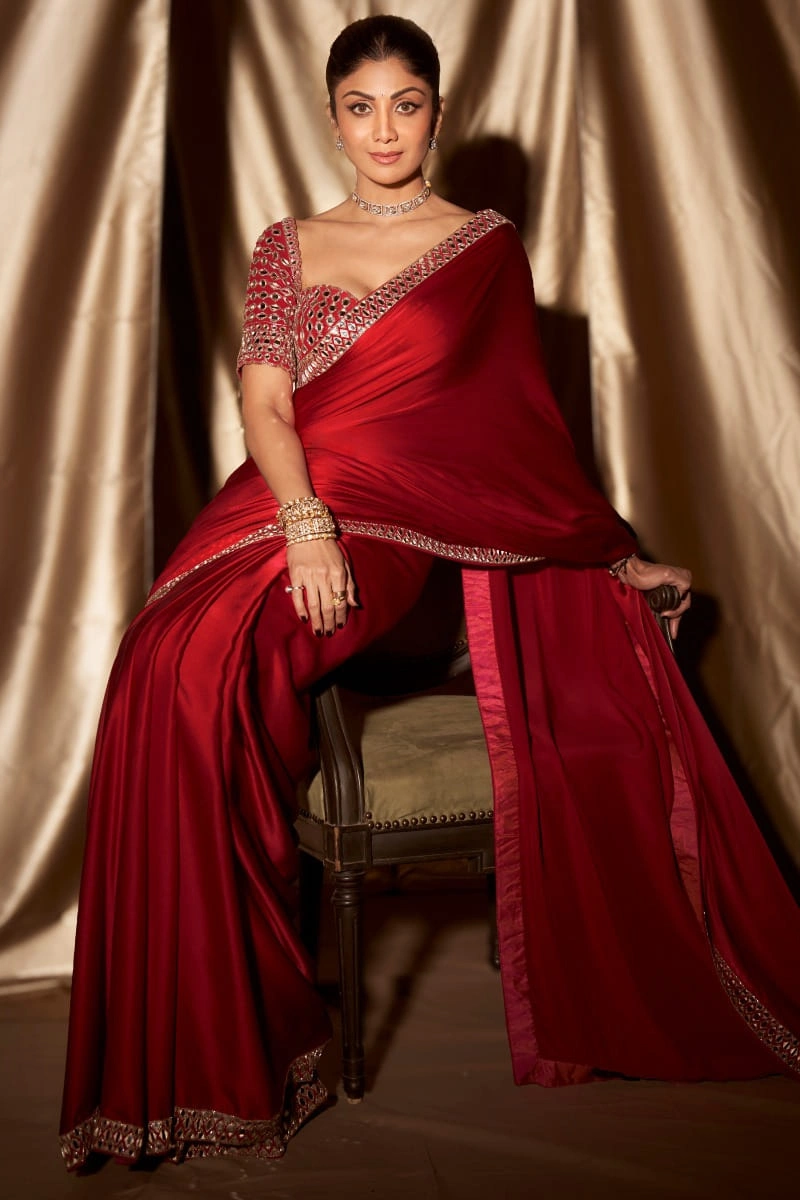 satin saree ruby seated mirror border pallu drape Hammad Bespoke Official.webp Layla Mirat