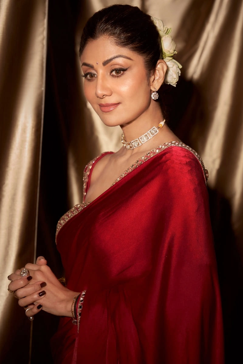 satin saree deep red mirror blouse portrait close neckline Hammad Bespoke Official.webp Layla Mirat